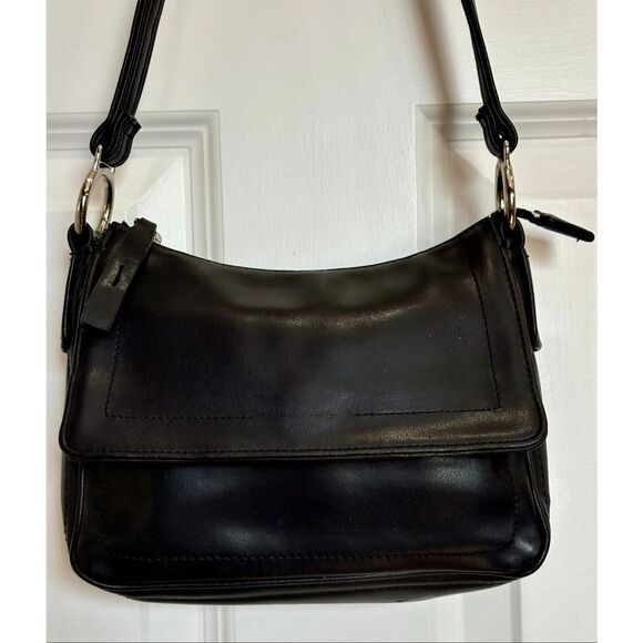 Nine West Handbags - NINE WEST - Vintage-Style Shoulder Bag in Black Faux Leather. Perfect Condition